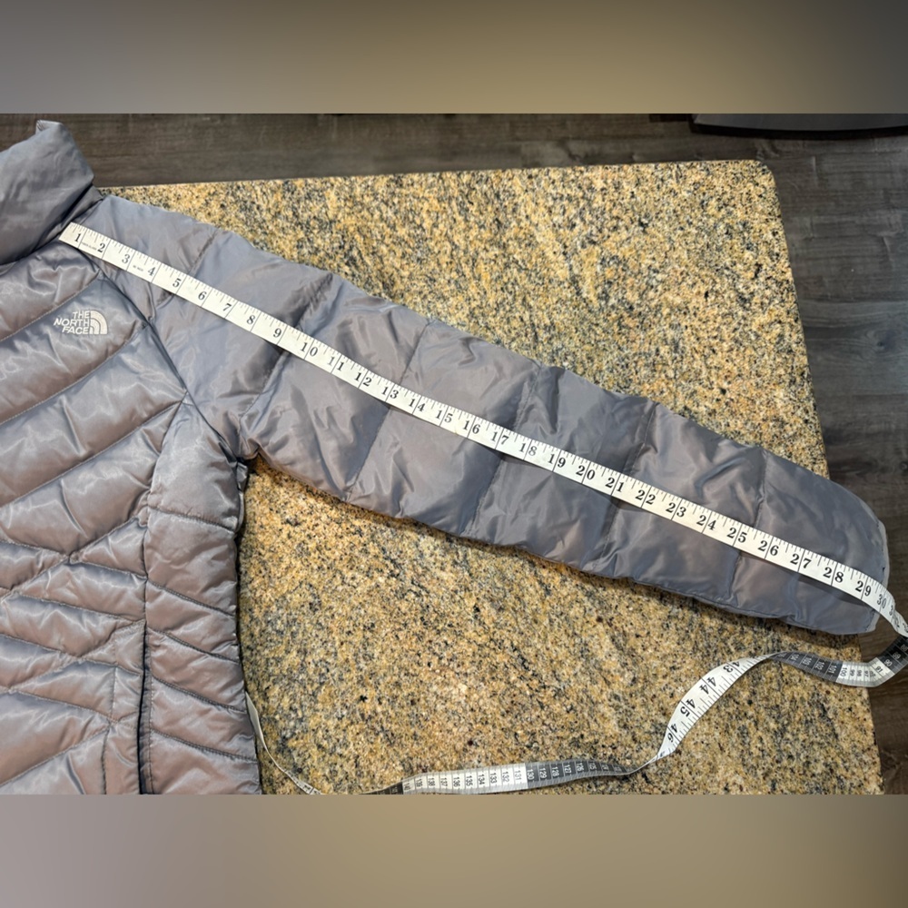 Women’s north face 550 fill down jacket size medium - Picture 11 of 11